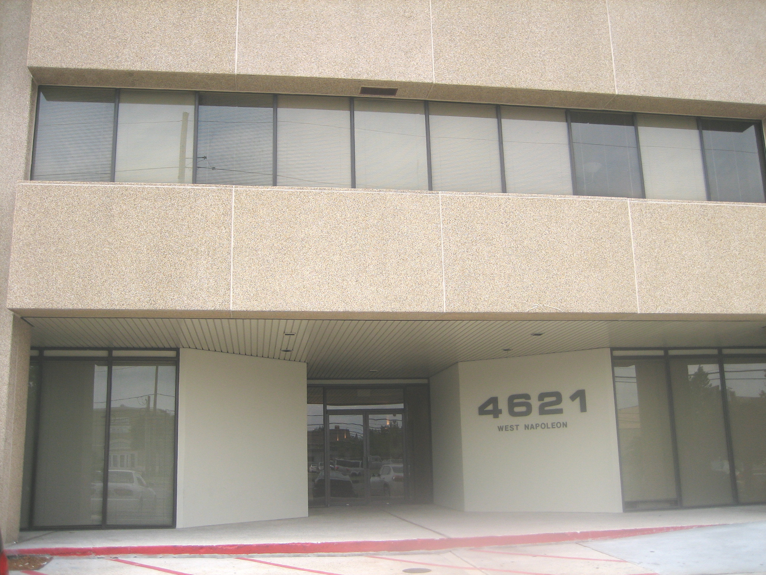 4621 West Napoleon Ave building entrance